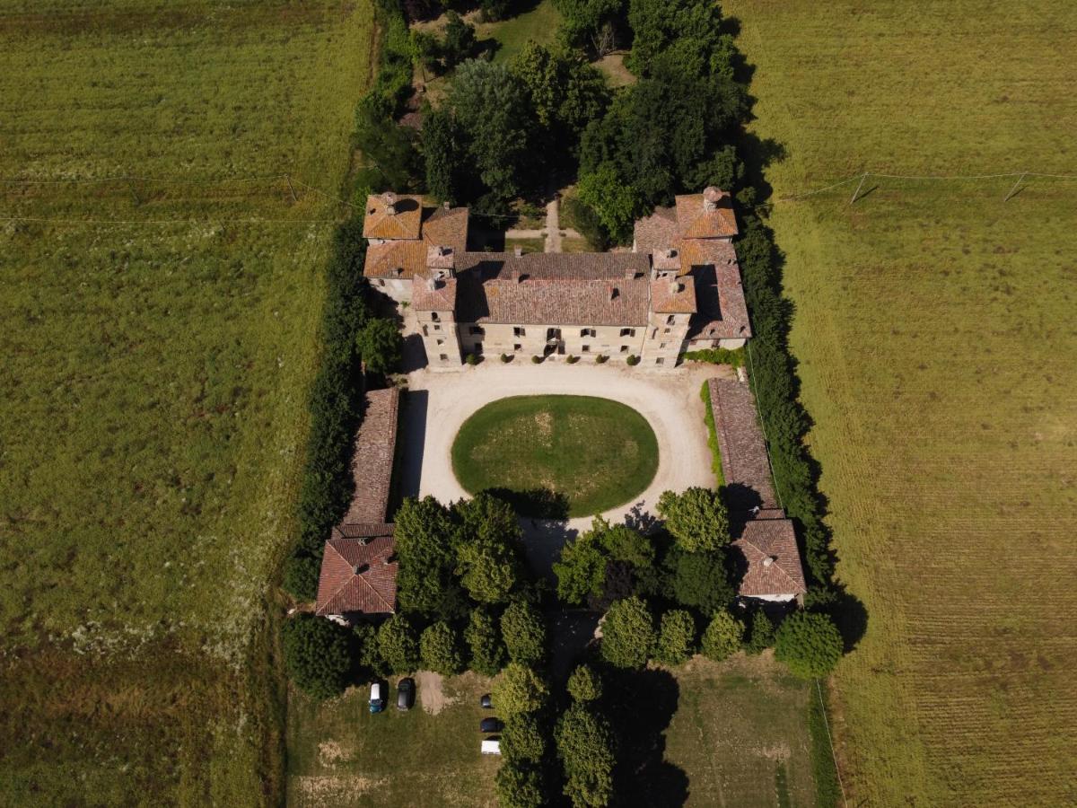 Ostello Castello Mina Della Scala Casteldidone Extérieur photo