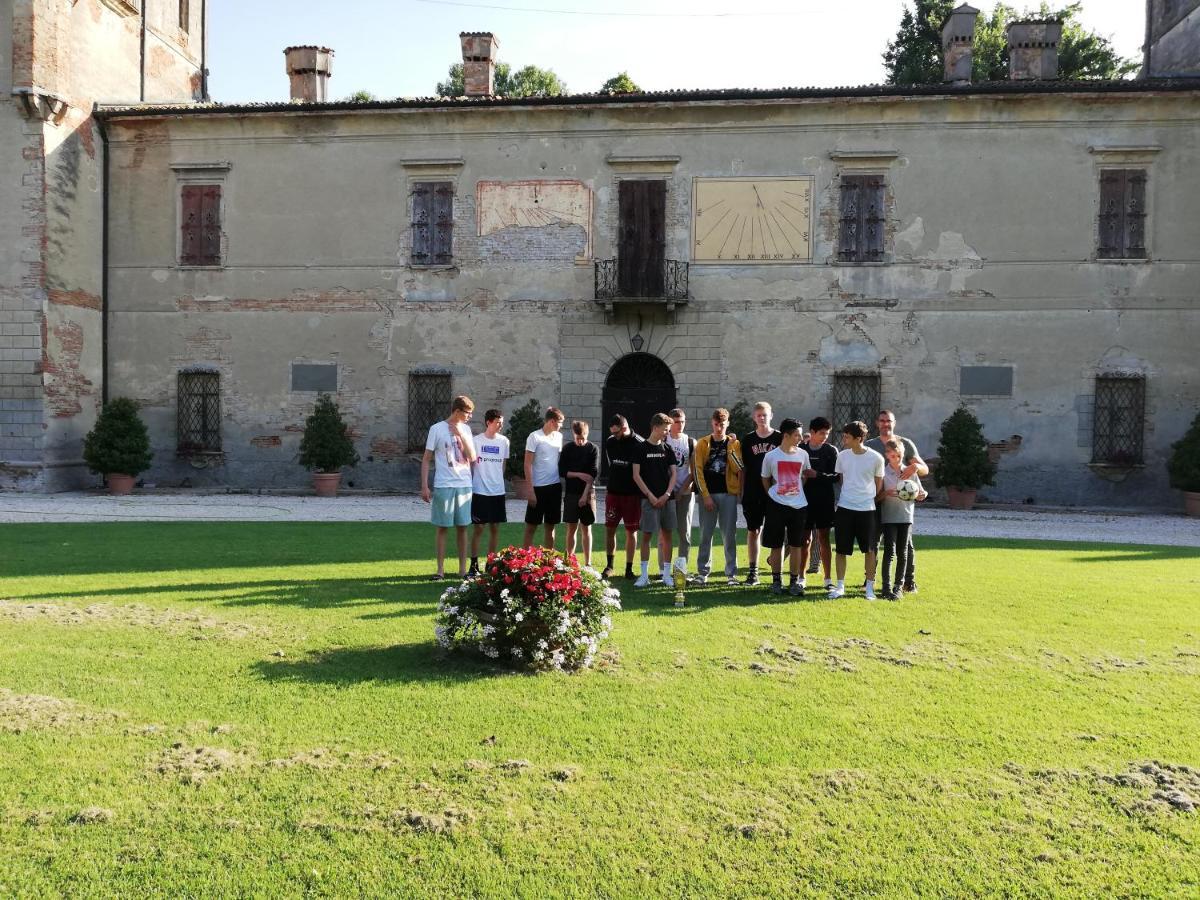 Ostello Castello Mina Della Scala Casteldidone Extérieur photo